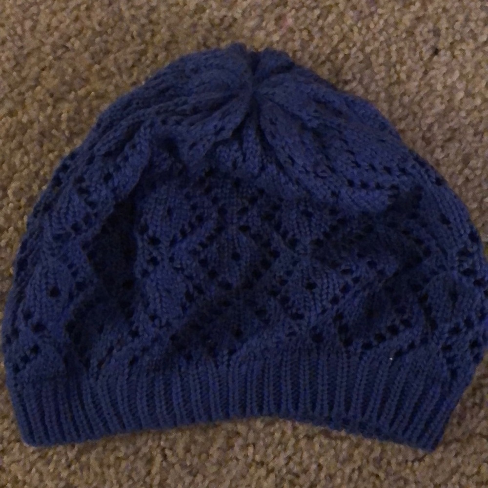 Blue beanie